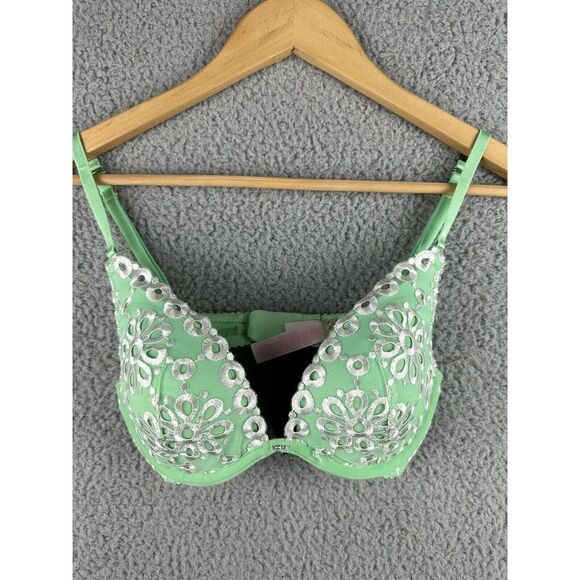 NEW Victoria's Secret Push-Up Pigeonnant Bra 32C Light Green Laced Floral - Picture 2 of 6